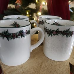 The Cellar O'Tannenbaum Mugs