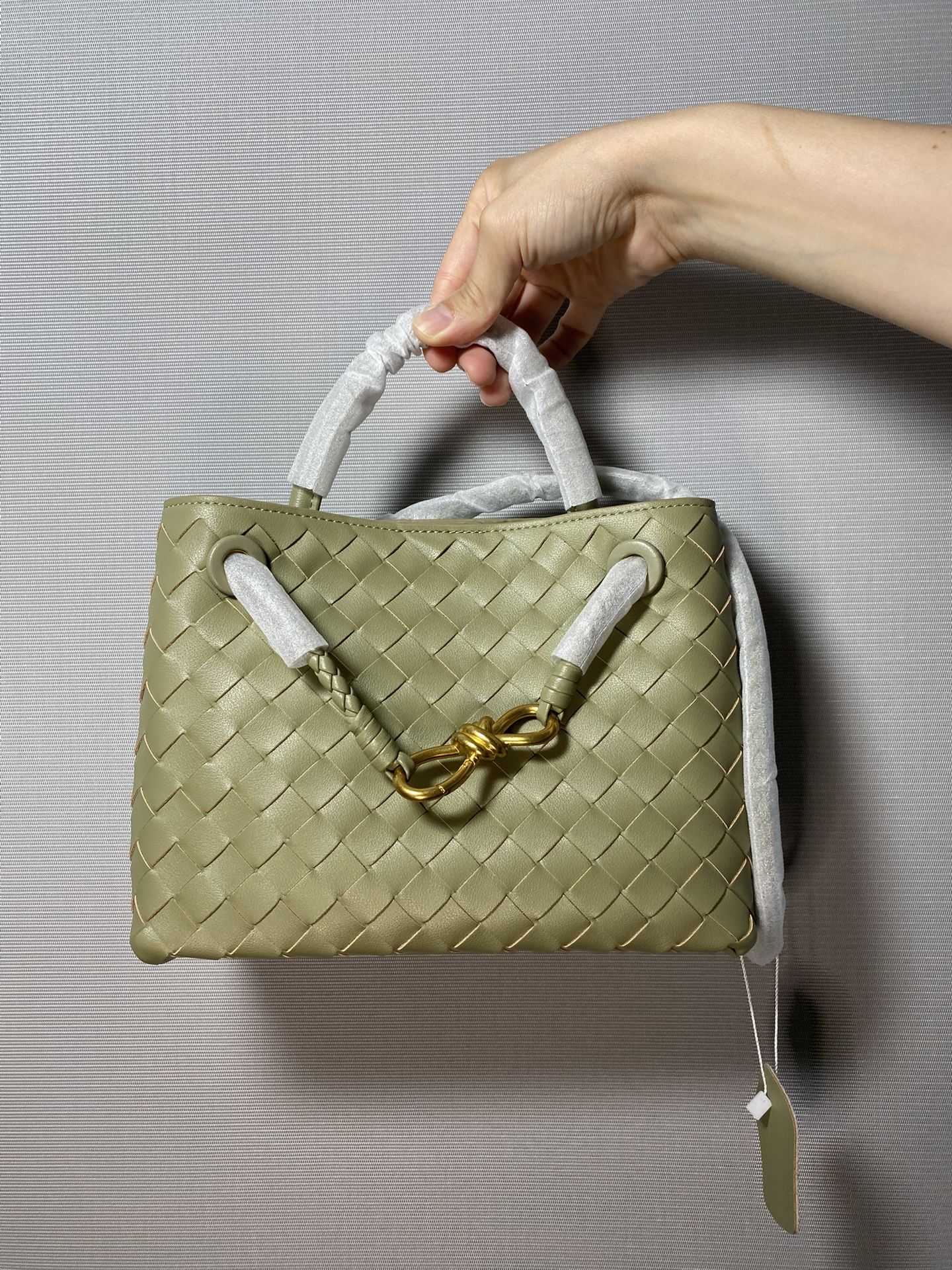 Bottega Veneta Handbag NEW 199$