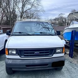 2002Ford Cargo