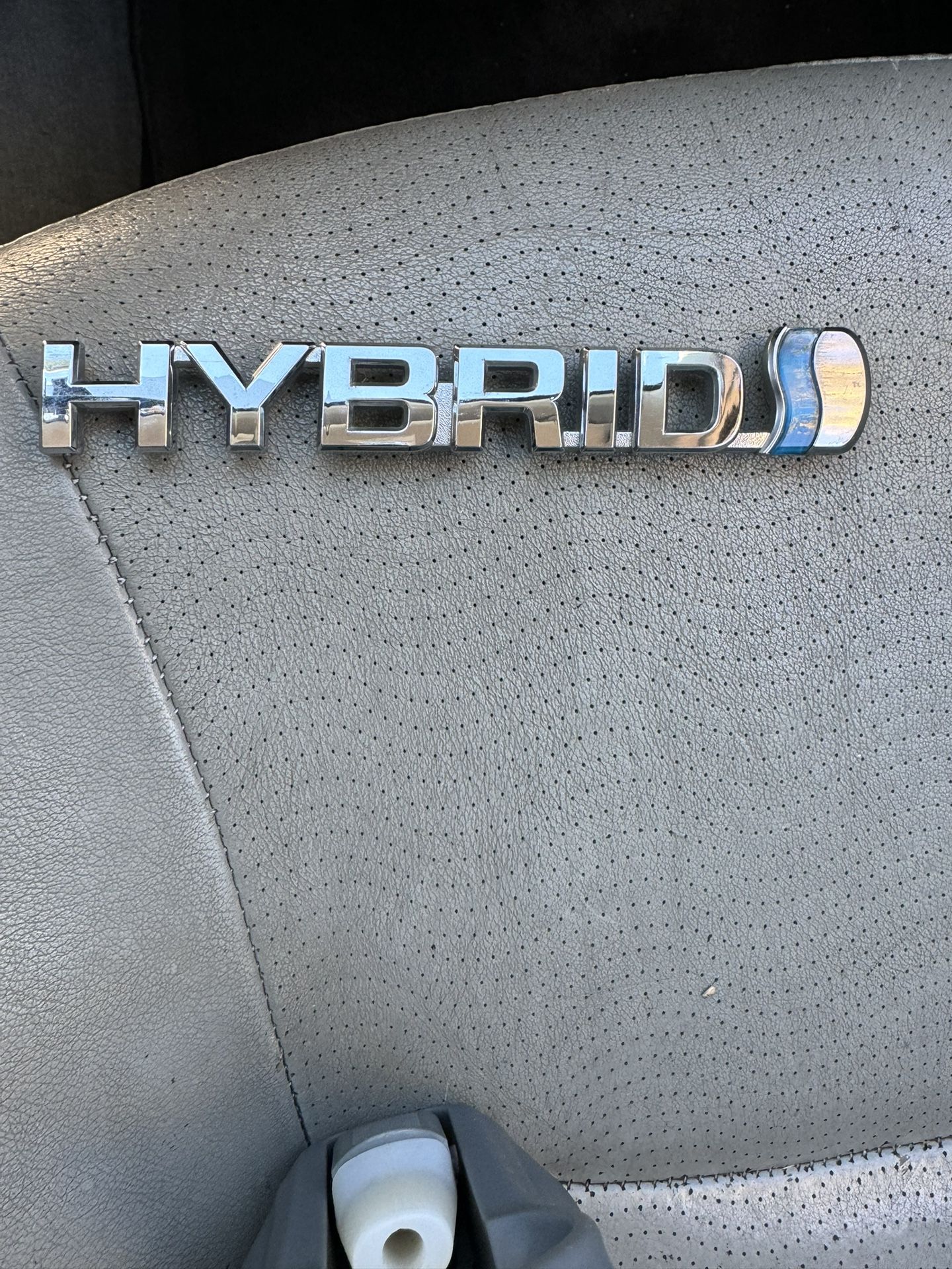 Hybrid Sine Fore A Toyota Car