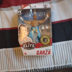 WWE Elite 84 Angel Garza