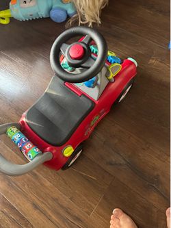 Radio Flyer Busy Buggy, 3 in 1 Push Walker & Ride-on with Interactive Features, Red