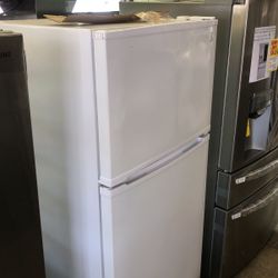 Kenmore Refrigerator For Sale 