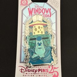2025 Disney Windows of Attraction Alice in Wonderland Caterpillar LE 2500 Pin 