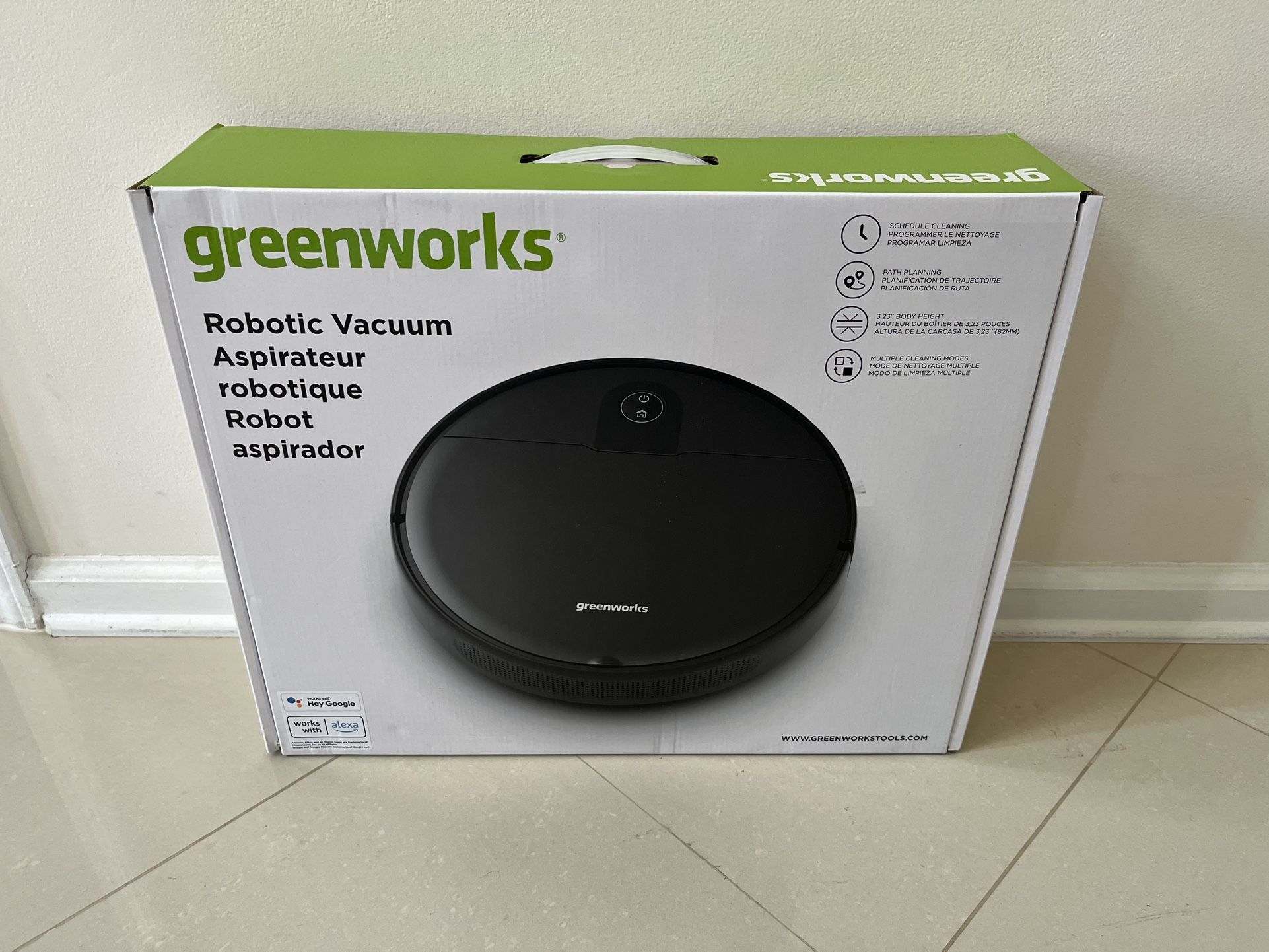 NEW Robot Vacuum, Greenworks Smart Self Charging Robotic Vacuum Cleaner, Brushless Motor, Four Levels !