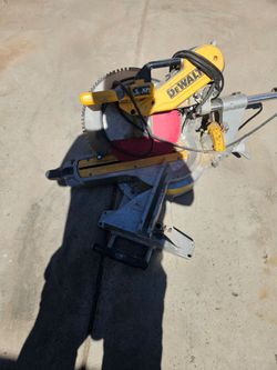 Dewalt 12 inch mitter saw