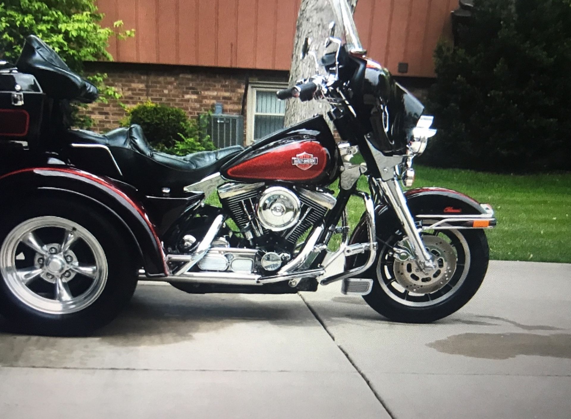 Photo Brand New 1988 Harley