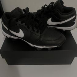 Jordan 1 Low Youth Cleat