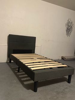 Twin bed