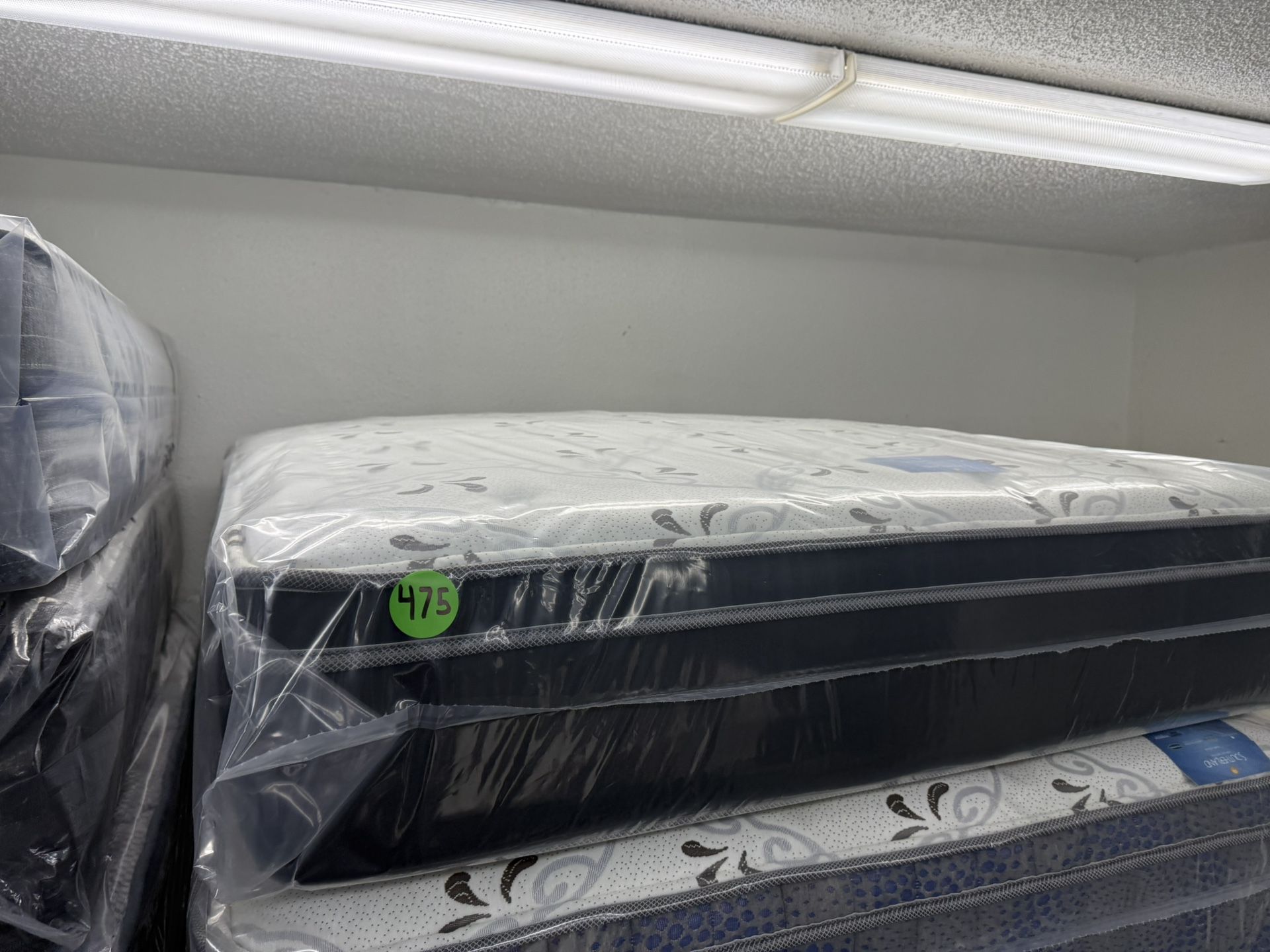 FULL SIZE EUROTOP MATTRESS & BOX SPRING BED SET