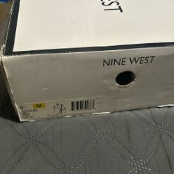 8W NINE WEST