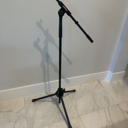Jamstands By Ultimate Support