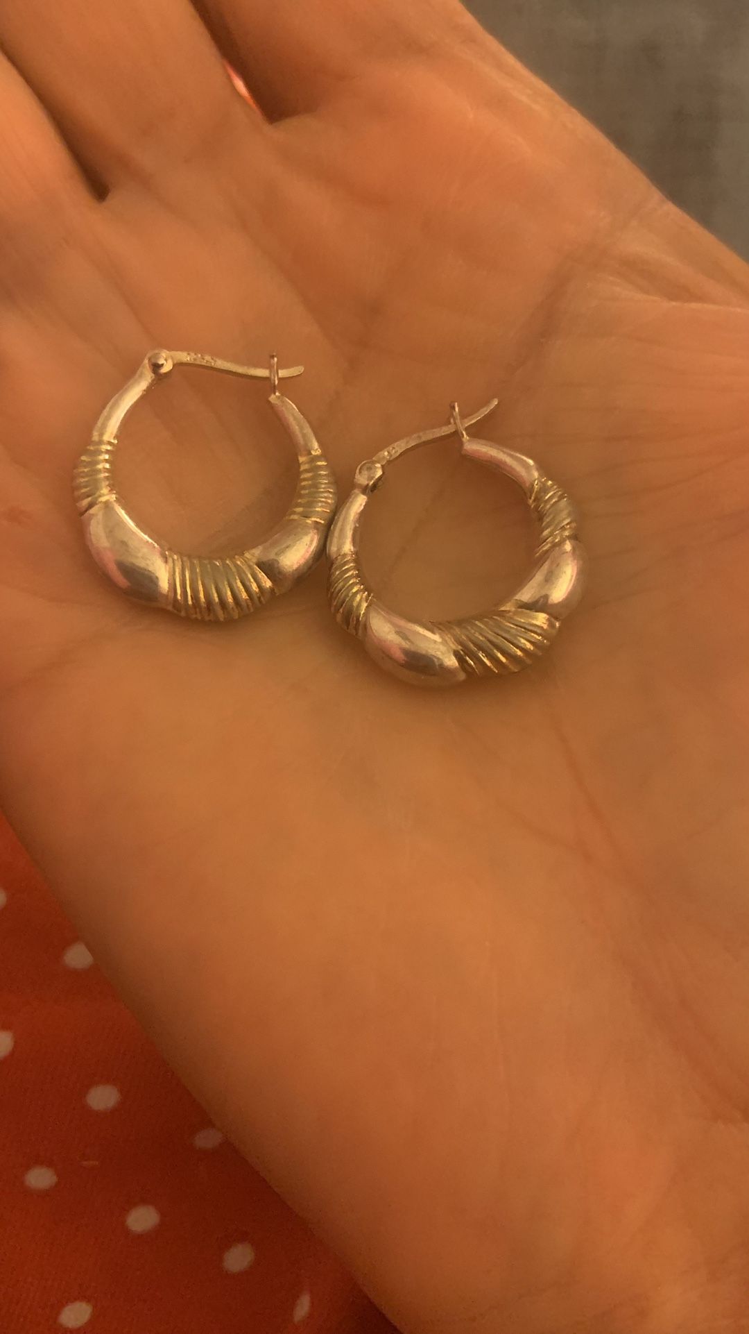 Vintage Sterling Silver Earrings. 