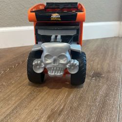 Monster Truck Transporter Bone shaker