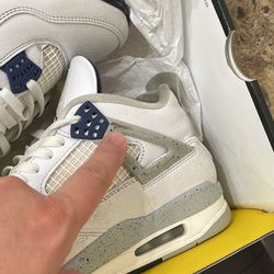 Jordan 4 Cement Blues 