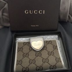 Authentic Gucci Heart Wallet 