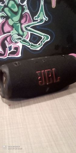 JBL CHARGE 6