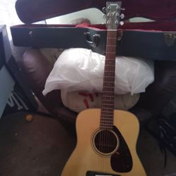 Yamaha Guitar