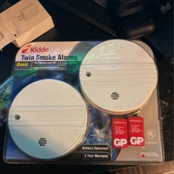 smoke alarms 