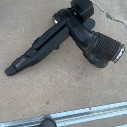 4.8 5.3 6.0 6.2 Vortec Engines Air Cleaner-Rear Intake Duct Tube Hose Gmc Yukon Denali  Chevy Tahoe  Oem Intake 