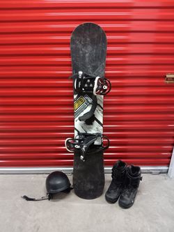 Snowboard bundle