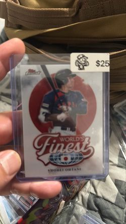 Shohei Ohtani Topps Finest World's Finest Card