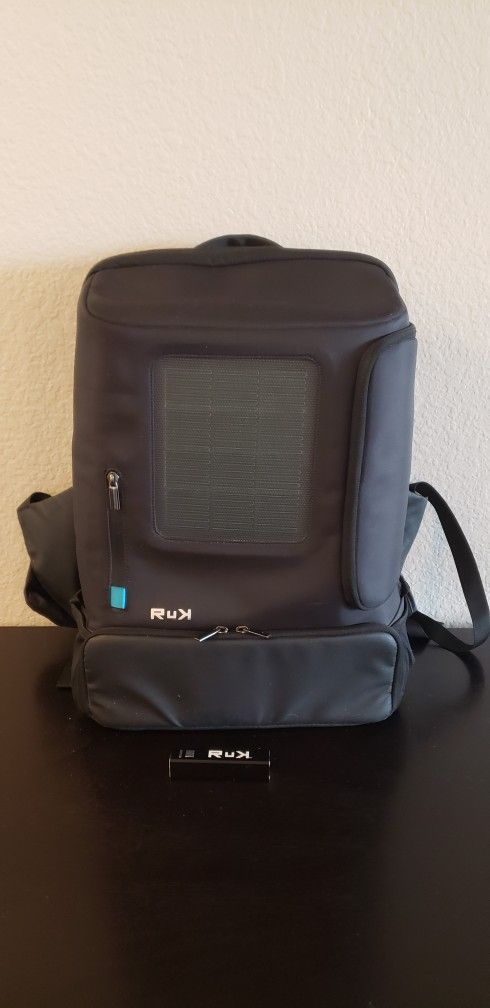 Ruk Pack Solar Backpack