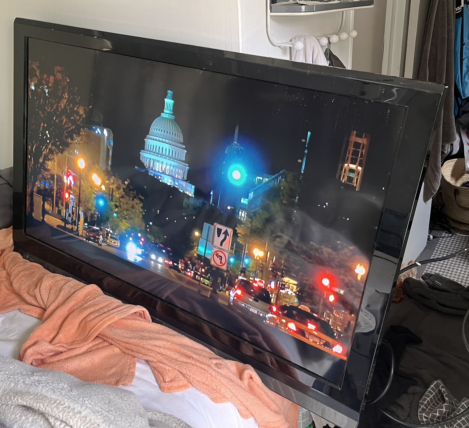 Toshiba Flat Screen Tv