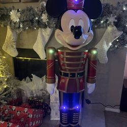5ft Mickey Mouse Nutcracker 