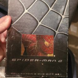 Spider-Man movie with collectors Gifts
