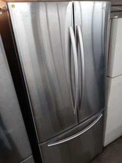 Samsung 33" stainless steel french door refrigerator - Free delivery