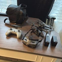 Drone With Two Batteries Integra Glasses And Case 