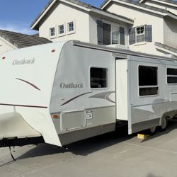 2007 Keystone Outback 
