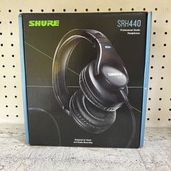 Shure Professional Studio Headphones SRH440 (BRAND NEW)