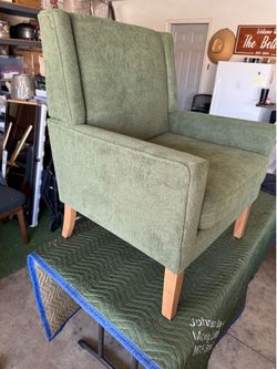 New chair with removable back $70