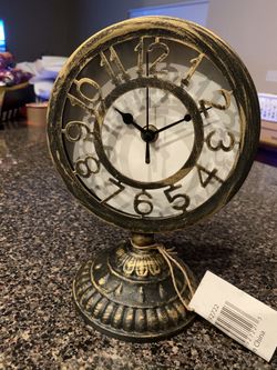 Novelty clock throwback