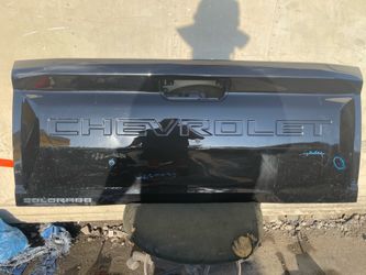 2023-2025 Chevy colorado tailgate
