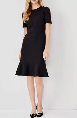 Ann Taylor Petite Puff Sleeve Flounce Sheath Dress 
