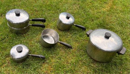 Vintage Revere Ware Copper Bottom Cookware Set