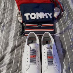 Tommy Hilfiger Wallet , Backpack,size 8 Women's Shoes