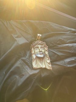 14K Jesus Christ Pendant