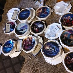 Star TREK Hamilton Numbered Collector Gold Rimed Plates