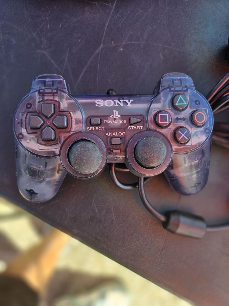 Playstation 2 Grey Controller