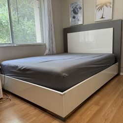 Bedroom Set Or Separated Pieces 