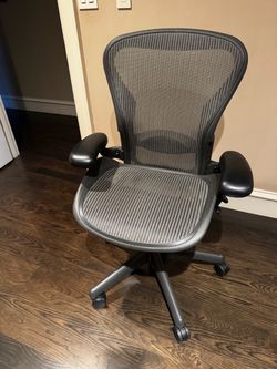 New Herman Miller Aeron Chair