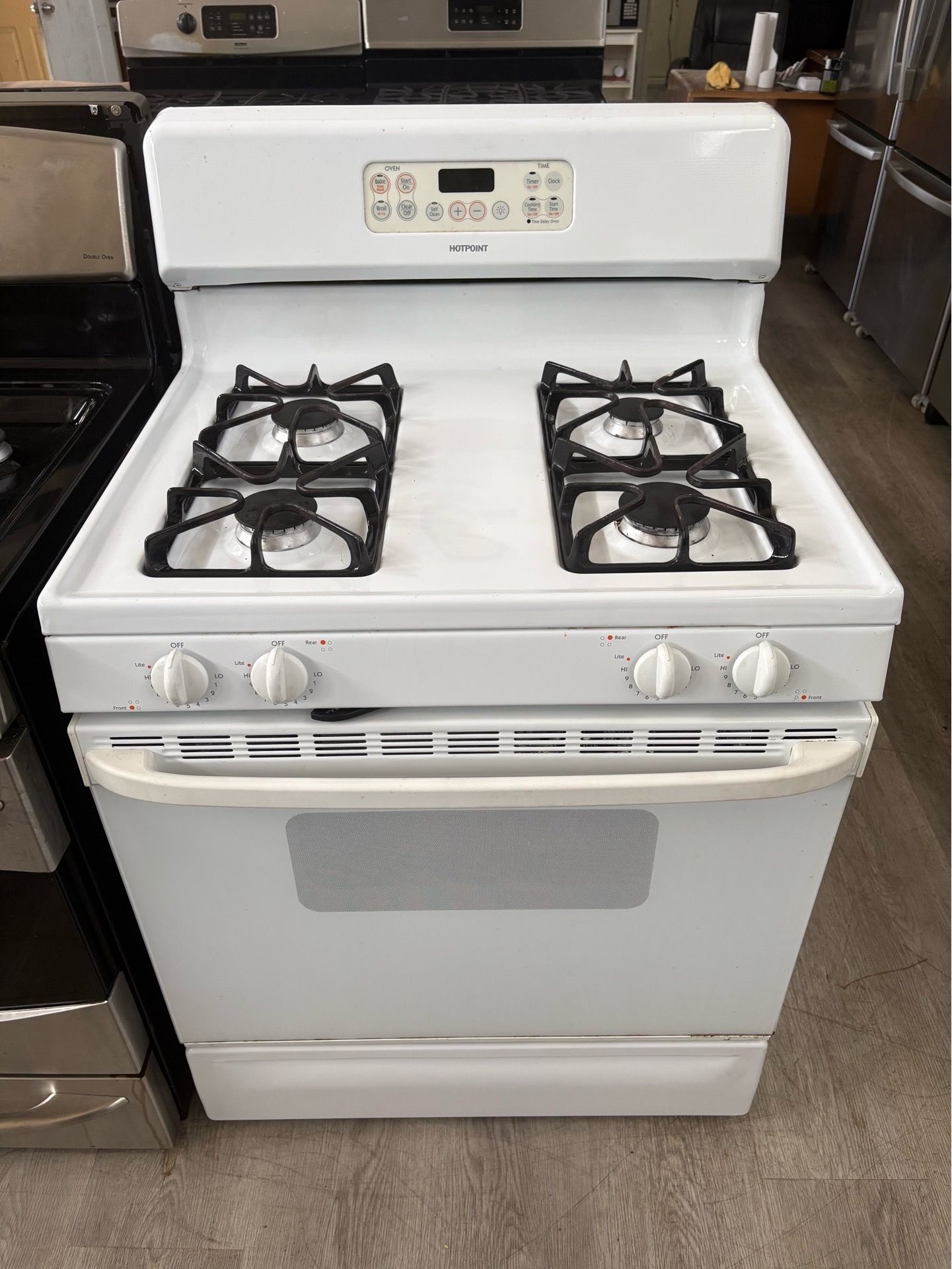 All white Hotpoint stove