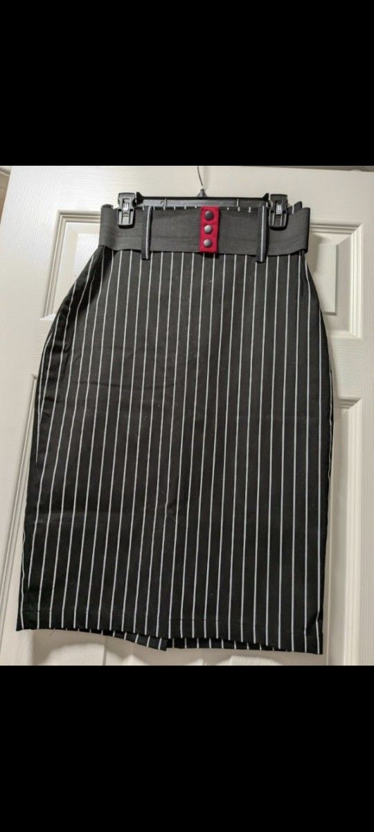 Rock Steady XL pencil skirt striped