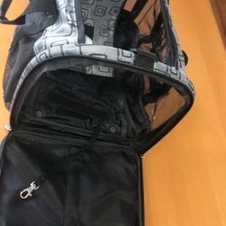 Cat carrier