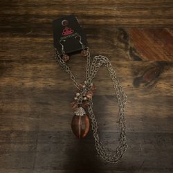Pendant Necklace & Earring Set