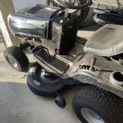 Murray Riding Lawnmower